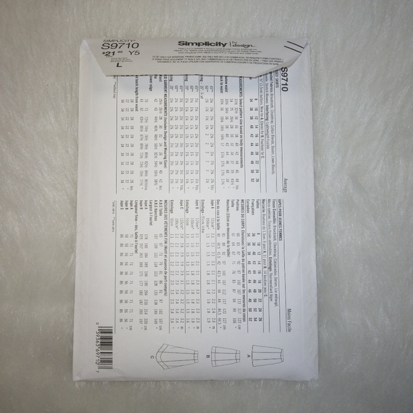 Simplicity S9710 Misses Button front skirts with pockets, 3 variations S… - Picture 5 of 5